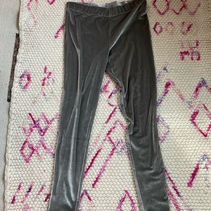 Super sweet Chaser silver velvet leggings. Never worn.